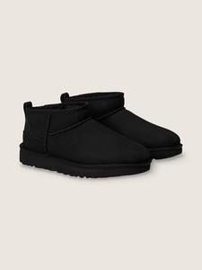 Сапоги короткие UGG Classic, черный