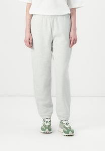 Спортивные штаны SPORT ESSENTIALS New Balance, серый