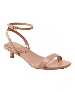 Женские босоножки Alona на низком каблуке Marc Fisher LTD, коричневый/бежевый