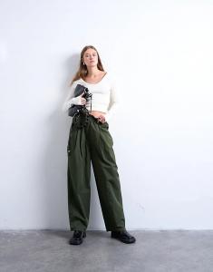 Спортивные брюки Topshop со складками и эластичным поясом зеленого цвета