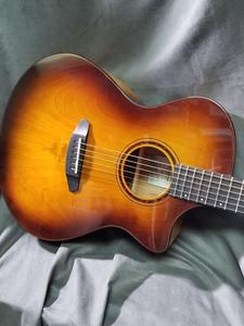 Breedlove Pursuit Exotic S Concerto CE All Myrtlewood Tiger's Eye
