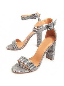 Сандалии Brihel16 черного цвета Montevita