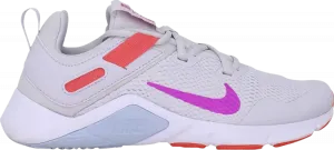 Кроссовки Nike Wmns Legend Essential 'Vast Grey Fire Pink', серый