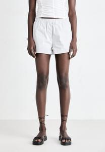 Шорты RELAXED BOXER Weekday, белый