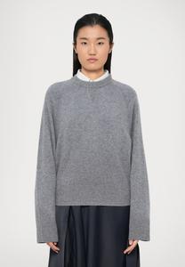 Джемпер REMAIN BAT SLEEVE CREW NECK, Light Grey Melange/Light Grey