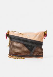 Сумка через плечо ALGIR ACCESSORY BAG SMALL - Across body bag Klättermusen, розовый