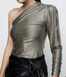 Топ Bailey в черном золоте Bailey 44