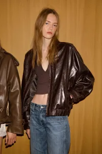 Куртка-бомбер с эффектом кожи Zara, коричневый