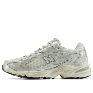Кроссовки 725 'sea salt rain cloud silver' New Balance, синий