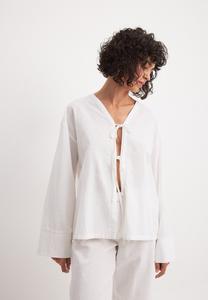 Блуза NA-KD DETAIL, Off White/Off-White