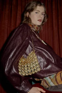 Сумка-ведро с металлическими аппликациями Zara, золото