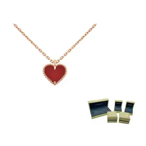 Van Cleef & Arpels Сердечки из халцедона, ожерелье из розового золота для женщин красное