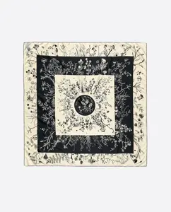 Женский платок с цветами, ботаническая иллюстрация, белый Bimba y Lola