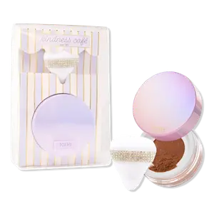 Пудра для фиксации макияжа, выпущенная ограниченным тиражом, не скатывается в складки. Tarte, Translucent-deep (ideal for deep to mahogany skin tones)