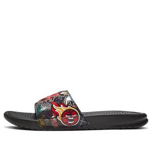Тапочки benassi jdi print 'ember glow' Nike, черный