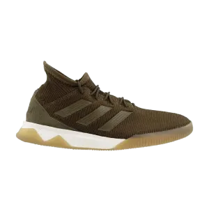 Кроссовки adidas Predator Tango 18.1 TR 'Trace Olive Gum', зеленый