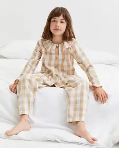 Длинная пижама в клетку виши с оборкой для девочки Cotton Juice, коричневый