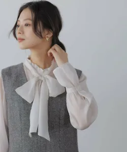 Блестящая блузка с бантом из органзы Suite, цвет Ivory [002]