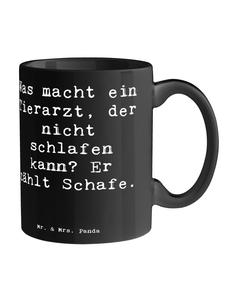 Кружка ветеринара с надписью "Считаю овец" на черном фоне Mr. & Mrs. Panda