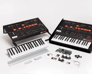 Полноразмерный комплект KORG Arp Odyssey - дуофонический синтезатор