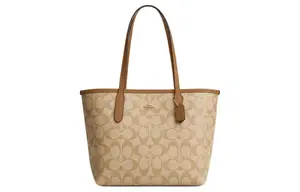 Городская сумка-шоппер из прорезиненного хлопка, шоппер, сумка через плечо Trumpets Женская Светлая хаки и Светлая седловина COACH