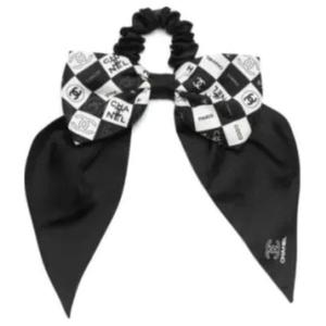 CHANEL Резинки для волос Unisex Black