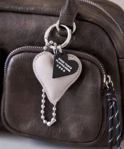 Брелок с мотивом сердца