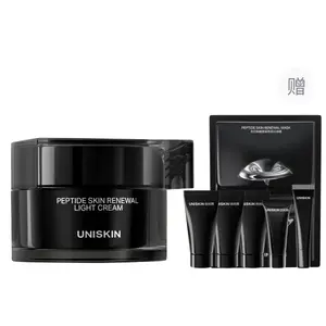 Увлажняющие кремы и средства для лица Unisex UNISKIN