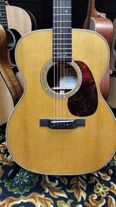 Акустическая гитара Martin Brooke Ligertwood Signature 000-28 2022 - Present - Natural