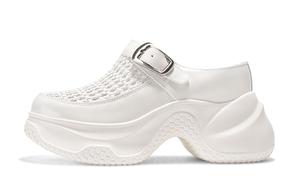 Iijin Сандалии с закрытым носком женские бежевые