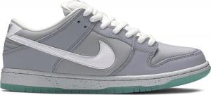 Кроссовки Nike SB Dunk Low 'Marty McFly', серый