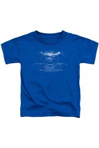 Gildan Детская футболка с коротким рукавом и черно-белым логотипом "Бэтмен против Супермена"