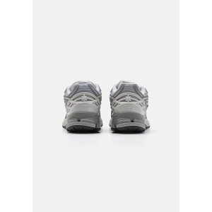 Кроссовки M1906RLC UNISEX New Balance, светло-серый