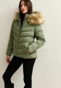 Зимняя куртка с капюшоном и утеплителем. New Look, Khaki