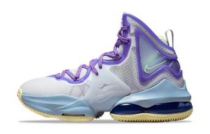 Детские баскетбольные кроссовки Nike Lebron 19 детские