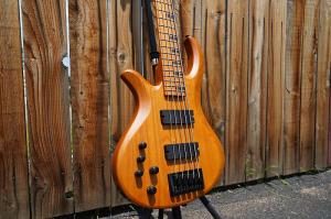 Басс гитара Schecter Diamond Series Riot-5 Session - Aged Natural Satin Left Handed 5-String Bass