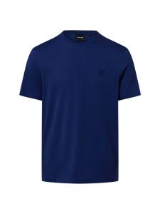 Футболка в королевском стиле Lyle & Scott