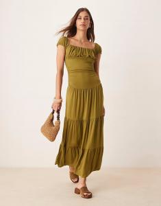 Платье макси ASOS DESIGN с квадратным вырезом, сборками на груди и многоуровневым лифом зеленого цвета