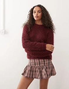 Пушистый вязаный джемпер Noisy May с круглым вырезом в бордовом цвете
