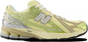 Детские кроссовки New Balance 574 V1 на шнуровке, Parchment