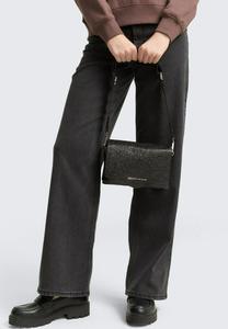 Сумка кросс-боди TOM TAILOR DENIM TTQUINN IN GLITZER-OPTIK, Metallic Black