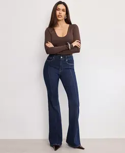 Женские джинсы клеш Good American, синий