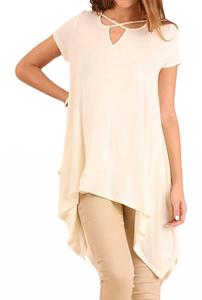 Кремовый топ с коротким рукавом и асимметричным подолом Umgee