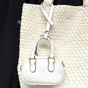 Кожаный брелок для сумки Миниатюрная сумка Сумка через плечо FASHNZFAB, белый