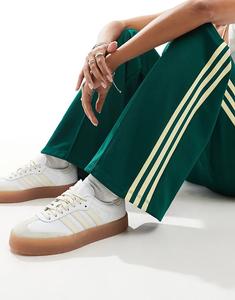 Кроссовки Adidas Originals Sambae белого и бежевого цветов