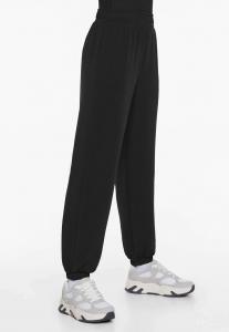 Спортивные брюки JOGGERS OYSHO, черный
