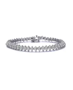 Теннисный браслет из стерлингового серебра в форме сердца с прозрачным кубическим цирконием Genevive, clear