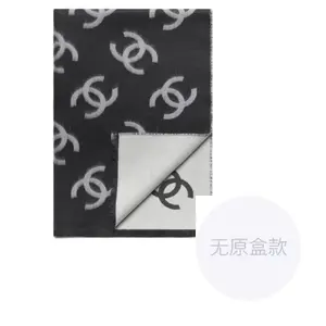 CHANEL Женская шаль, Black