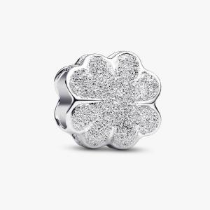 Шарм Pandora Textured Clover Mini, серебро