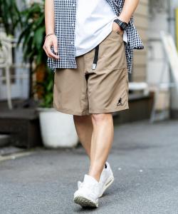 Специальные шорты для скалолазания KANGOL, созданные в сотрудничестве с другими брендами, обеспечивают комфорт и прохладу на ощупь.